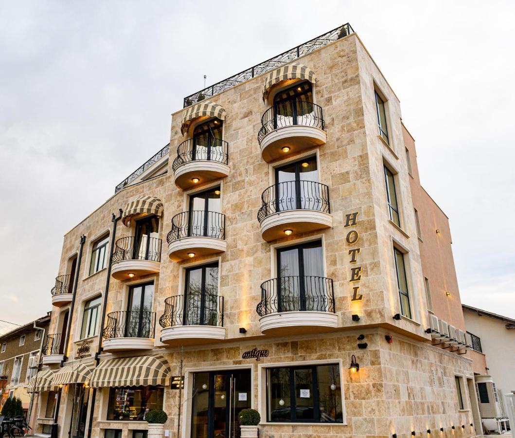 Antique Boutique Hotel Павел-Баня Екстер'єр фото